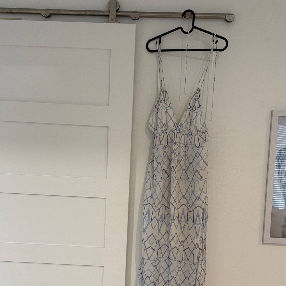 BCBG Light Blue & Cream Patterned Maxi Dress
